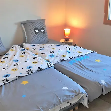 3 Bedroom Stunning In *