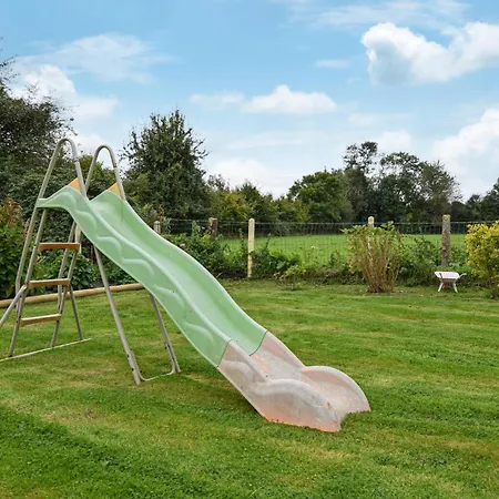 3 Bedroom Stunning In Holiday home *