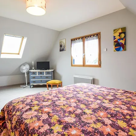 3 Bedroom Stunning In * Equemauville